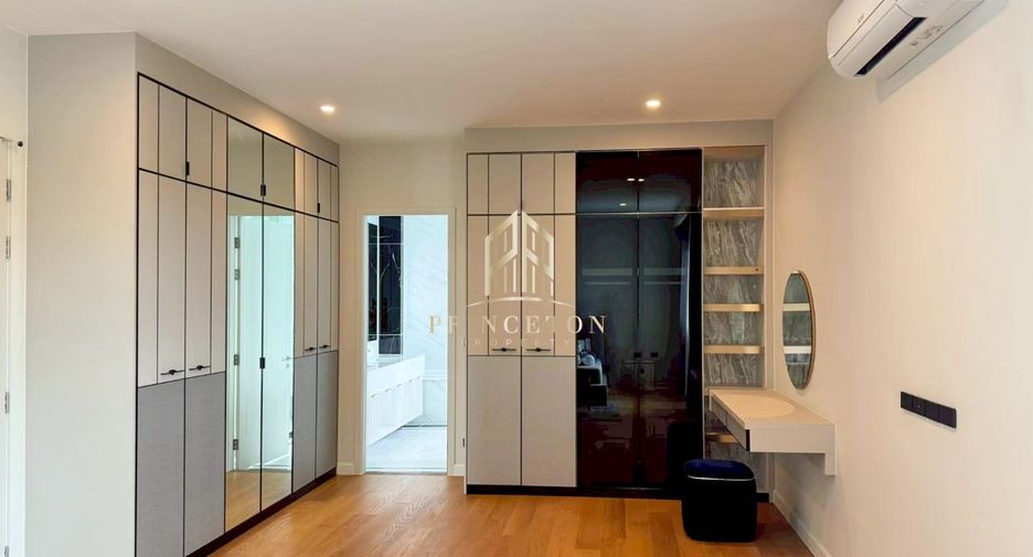 For rent and for sale 6 bedrooms house in Saphan Sung, Bangkok