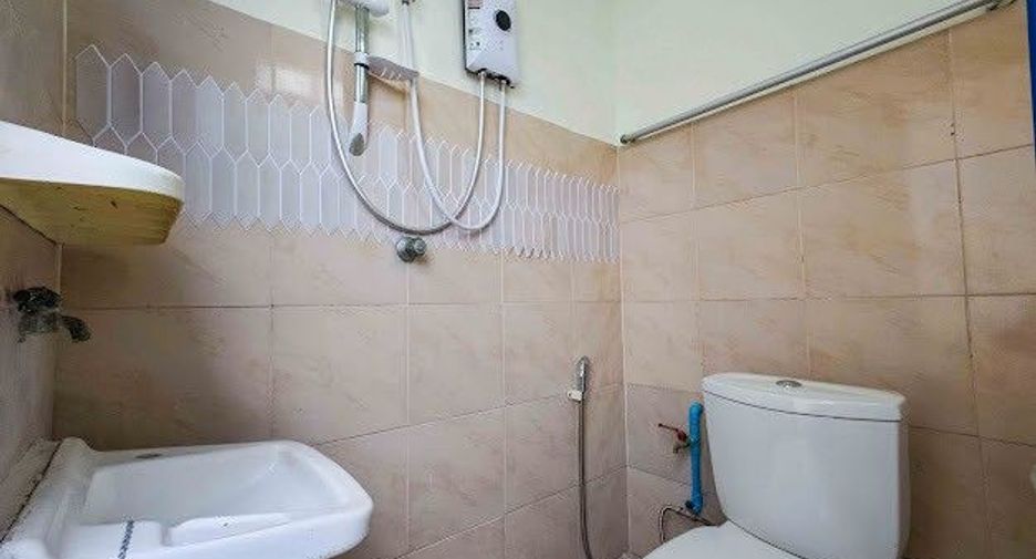 For sale 126 bedrooms apartment in Bangkok Yai, Bangkok