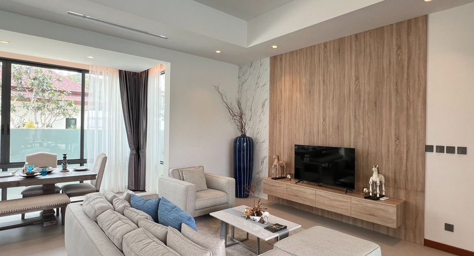 For sale 4 bedrooms villa in Hua Hin, Prachuap Khiri Khan