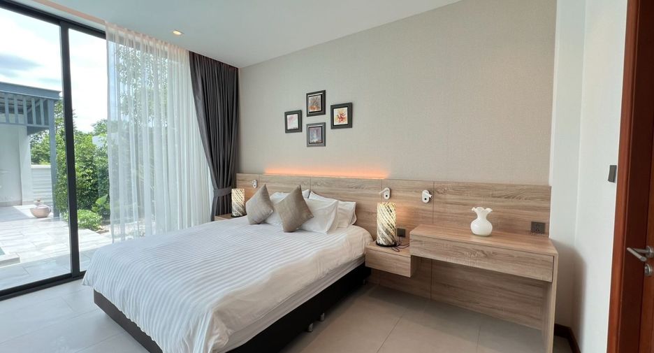 For sale 4 bedrooms villa in Hua Hin, Prachuap Khiri Khan