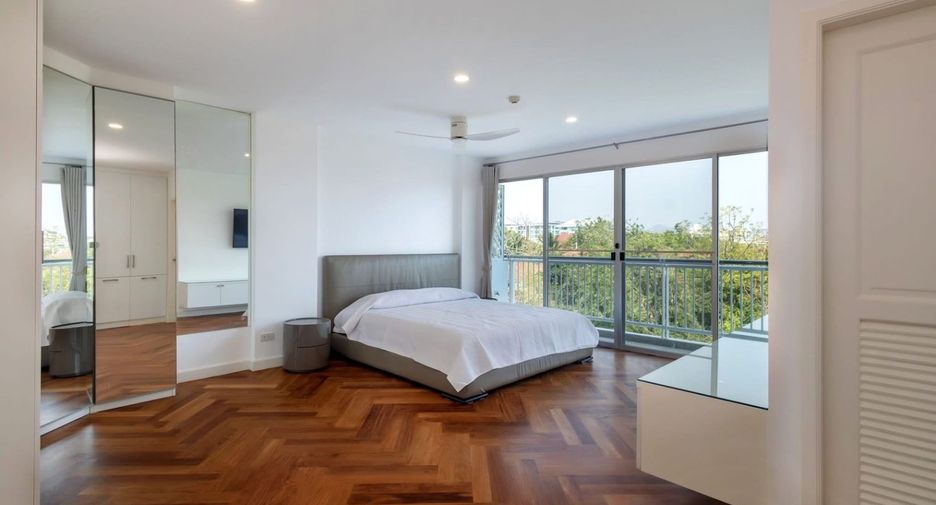 For sale 3 bedrooms condo in Hua Hin, Prachuap Khiri Khan