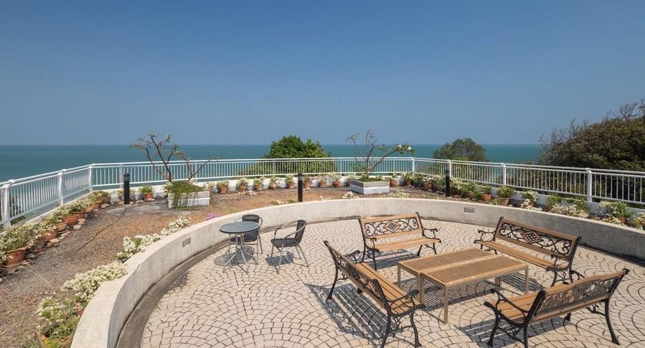 For sale 3 bedrooms condo in Hua Hin, Prachuap Khiri Khan