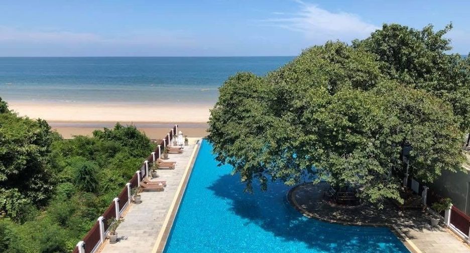 For sale 3 bedrooms condo in Hua Hin, Prachuap Khiri Khan