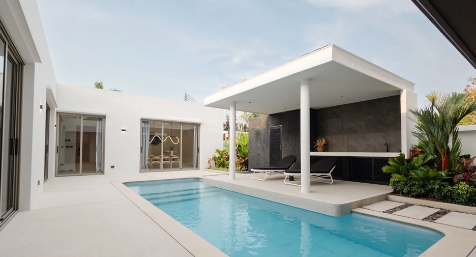 For rent and for sale 4 bedrooms villa in Mueang Phuket, Phuket