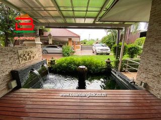 For sale 4 bedrooms house in Mueang Lamphun, Lamphun