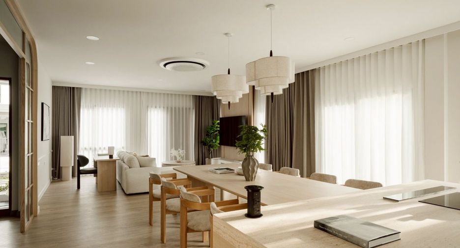 Casa en alquiler de 5 habitaciones en Bang Phli, Samut Prakan