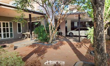 For sale 3 bedrooms house in Khlong Sam Wa, Bangkok