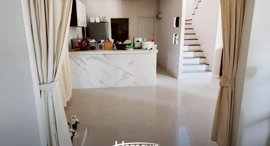 For sale 3 bedrooms house in Khlong Sam Wa, Bangkok