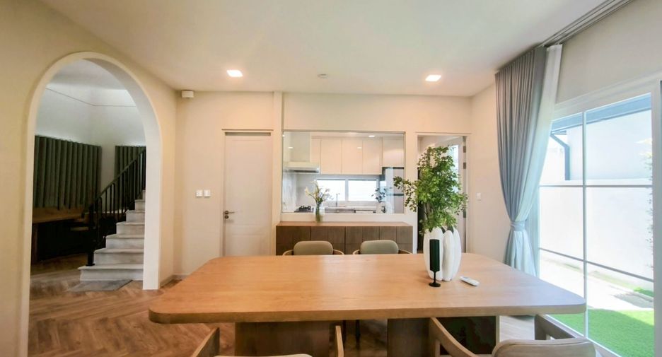 出租 4 卧室 独立屋 在 Bang Phli, Samut Prakan