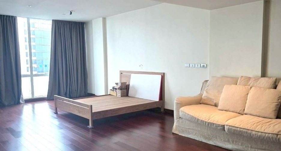 ขาย 3 ห้องนอน คอนโด ใน คลองเตย, กรุงเทพฯ