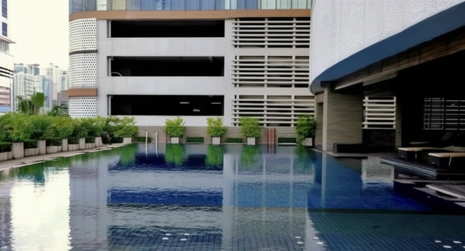 ขาย 3 ห้องนอน คอนโด ใน คลองเตย, กรุงเทพฯ