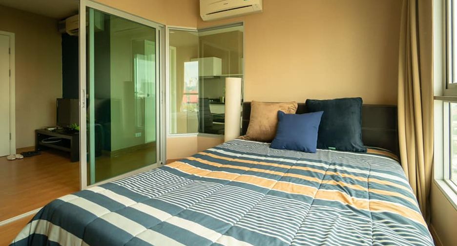 For sale 1 bed condo in Khlong Toei, Bangkok