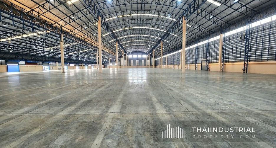 Almacén en alquiler en Mueang Pathum Thani, Pathum Thani