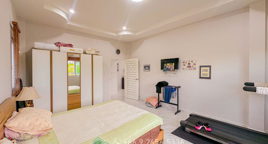 出售 5 卧室 独立屋 在 Huai Yai, 芭提雅