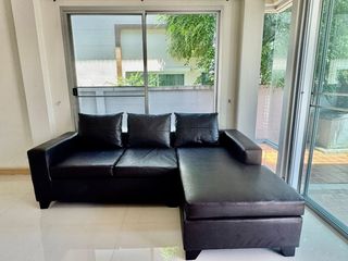 出租 3 卧室 独立屋 在 Si Racha, Chon Buri