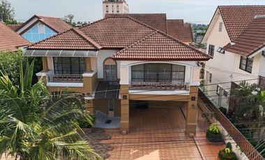 For sale 5 bedrooms house in Si Racha, Chonburi