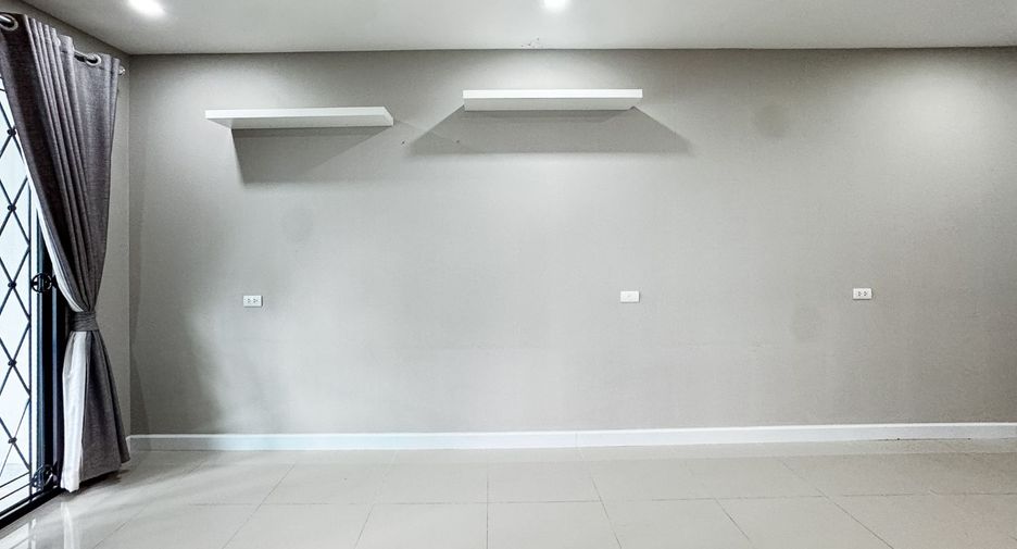 ขาย 4 ห้องนอน ทาวน์เฮ้าส์ ใน บางเขน, กรุงเทพฯ
