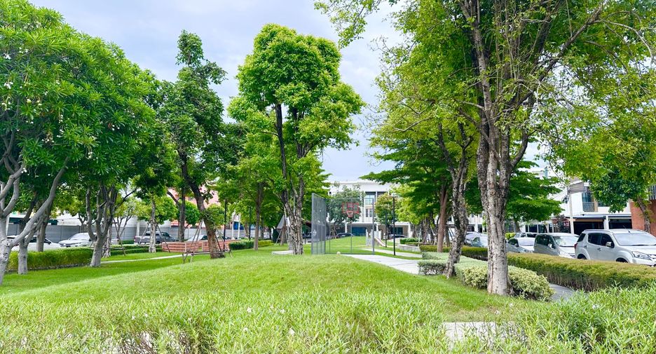 ขาย 4 ห้องนอน ทาวน์เฮ้าส์ ใน บางเขน, กรุงเทพฯ