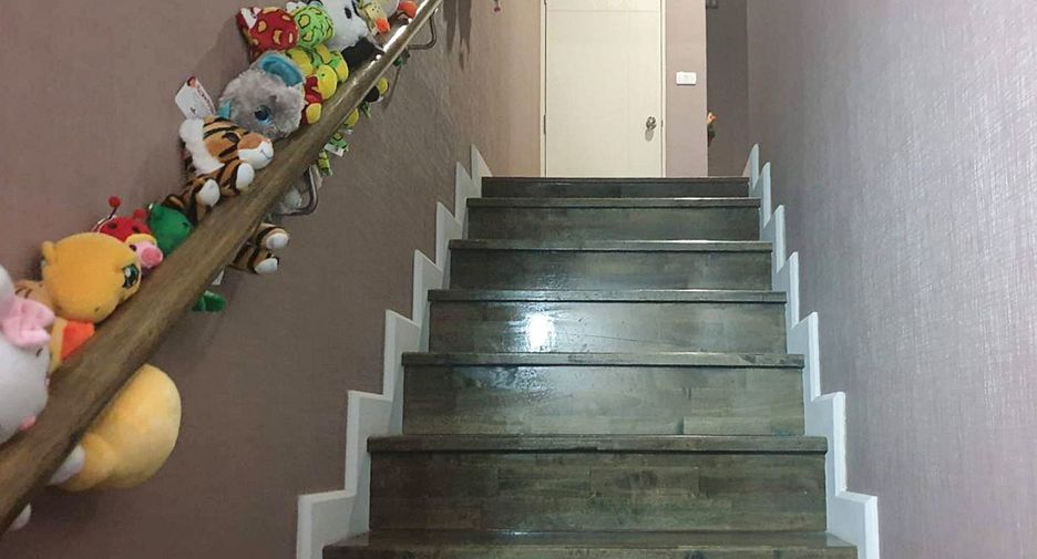 For sale 3 bedrooms townhouse in Bang Phli, Samut Prakan
