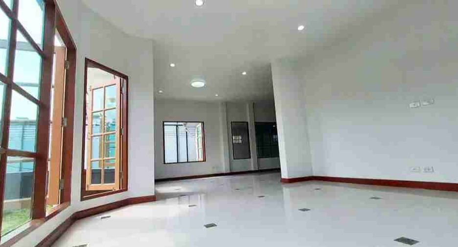 For sale 3 bedrooms house in Bang Bon, Bangkok