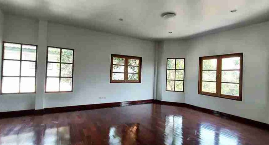 For sale 3 bedrooms house in Bang Bon, Bangkok