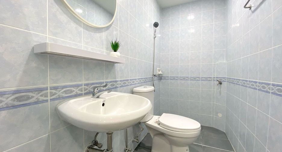 For sale 4 bedrooms townhouse in Bang Bua Thong, Nonthaburi