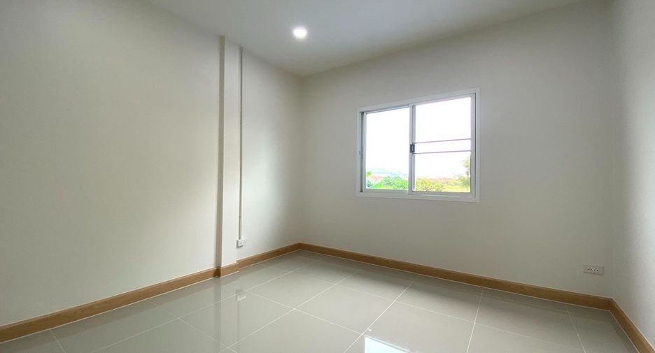 For sale 4 bedrooms townhouse in Bang Bua Thong, Nonthaburi