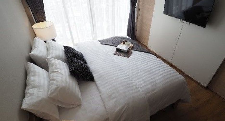 For rent 2 bedrooms condo in Khlong Toei, Bangkok