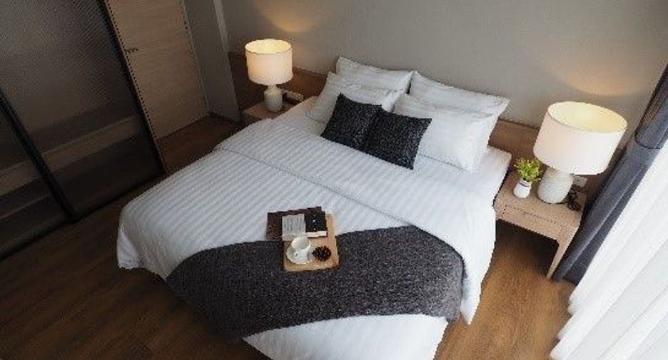For rent 2 bedrooms condo in Khlong Toei, Bangkok