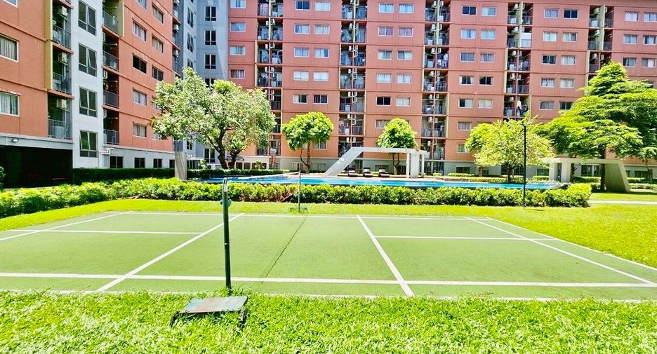 For sale 1 bed condo in Khlong Luang, Pathum Thani