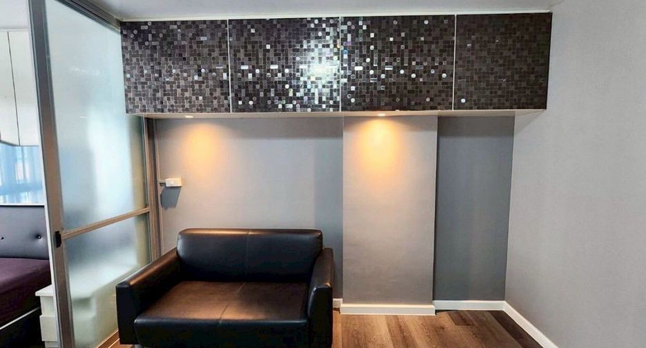 For sale 1 bed condo in Khlong Luang, Pathum Thani