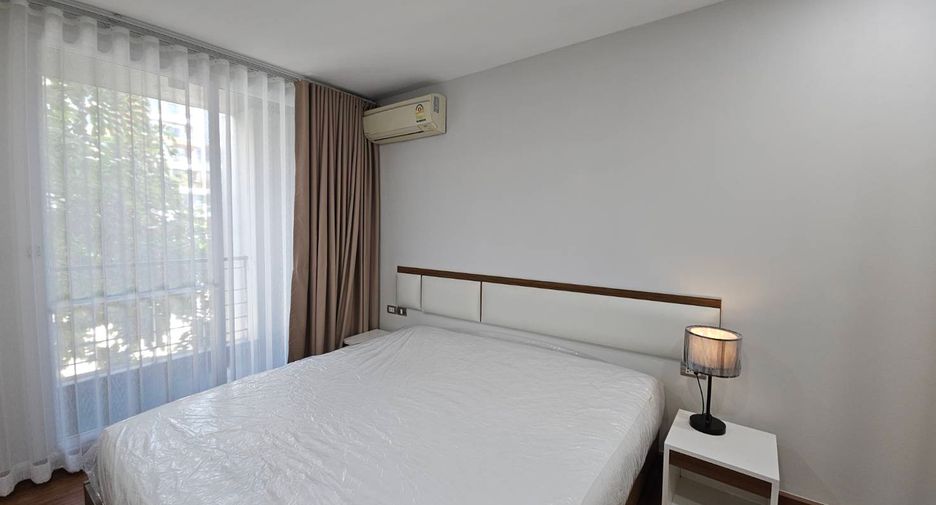 For rent 1 bed condo in Phra Khanong, Bangkok
