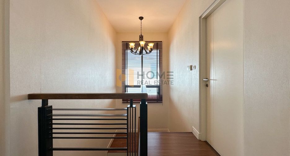 Haus zum Kauf mit 3 Zimmer in Bangkok Noi, Bangkok