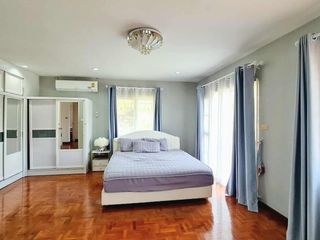 Casa en alquiler de 5 habitaciones en Mueang Chiang Mai, Chiang Mai