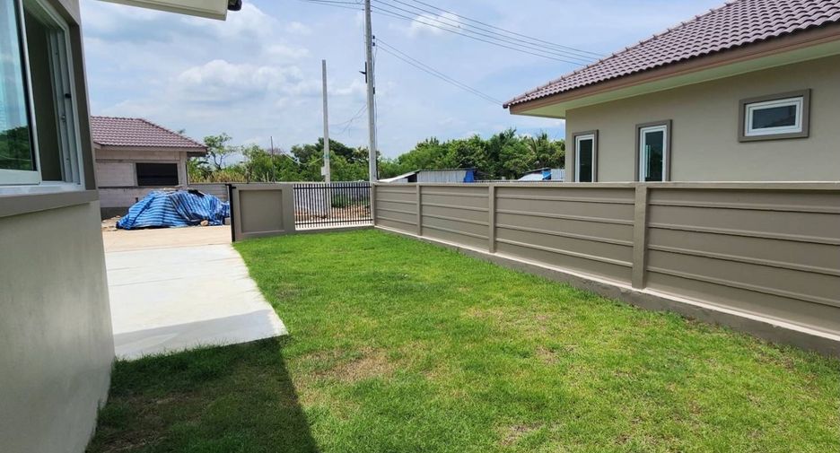 For sale 2 bedrooms house in Mueang Chachoengsao, Chachoengsao