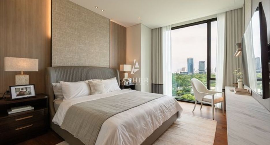 For sale 2 bedrooms condo in Pathum Wan, Bangkok