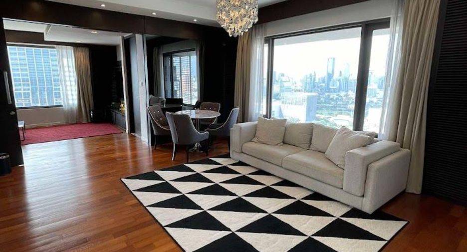 For rent and for sale 2 bedrooms condo in Sathon, Bangkok