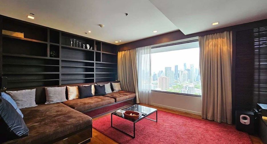 For rent and for sale 2 bedrooms condo in Sathon, Bangkok