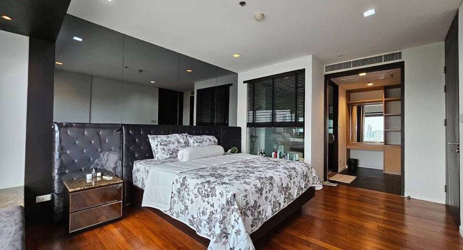 For rent and for sale 2 bedrooms condo in Sathon, Bangkok