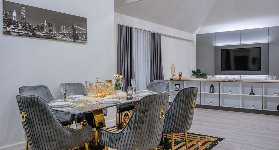 For sale 3 bedrooms villa in Bang Lamung, Chonburi