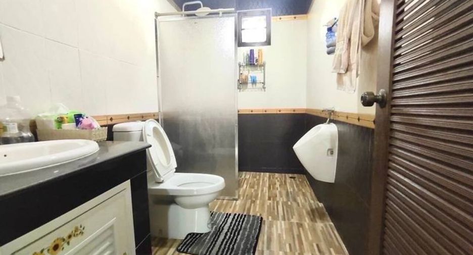 For rent and for sale 3 bedrooms house in Si Racha, Chonburi