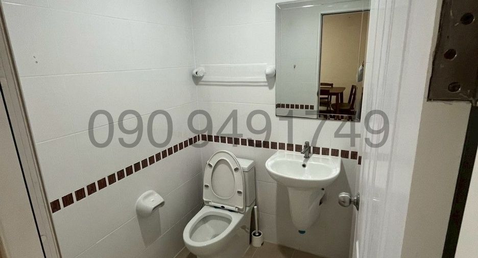 Haus zur Miete mit 3 Zimmer in Bang Kapi, Bangkok