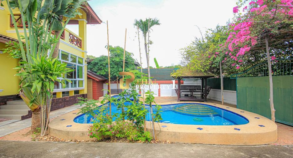 For sale 5 bedrooms house in Hua Hin, Prachuap Khiri Khan