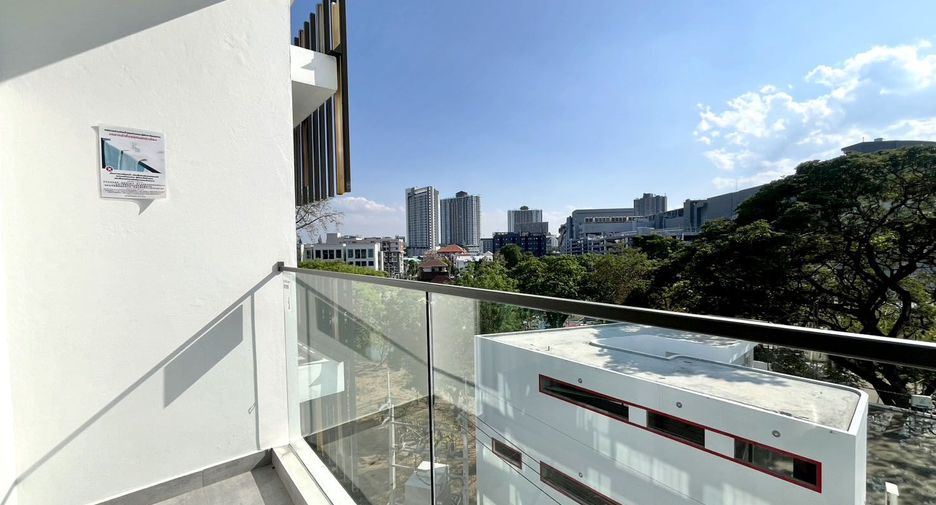 For sale 1 bed condo in Mueang Chiang Mai, Chiang Mai