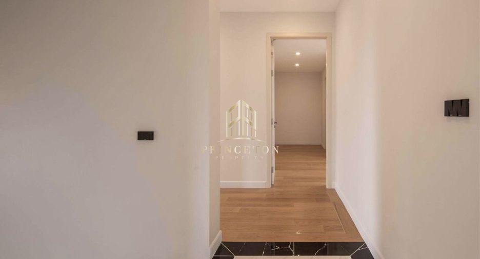 For sale 5 bedrooms house in Saphan Sung, Bangkok