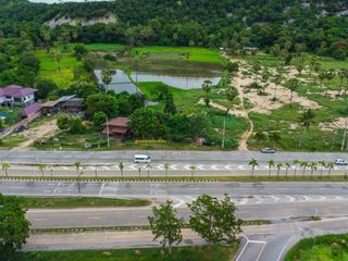 出售 土地 在 Cha-Am, Phetchaburi