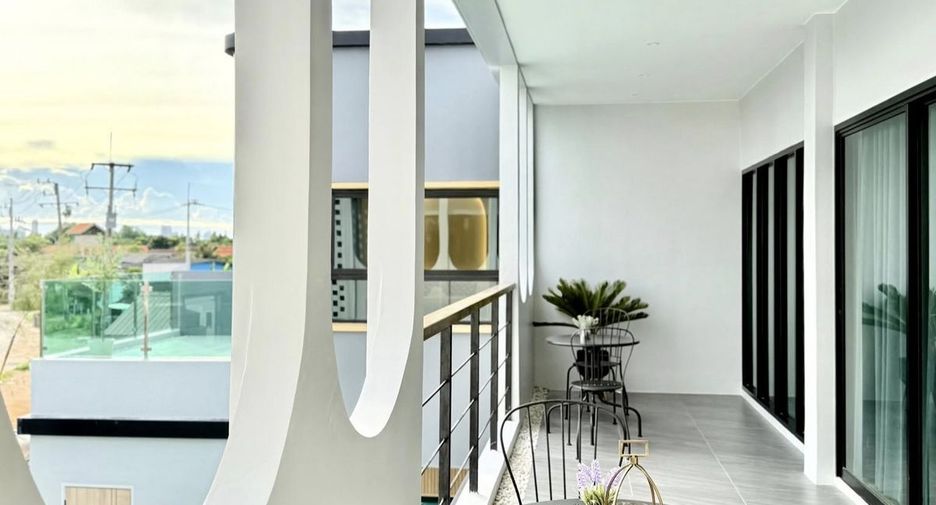 À vendre 5 chambres villa à Bang Lamung, Chonburi