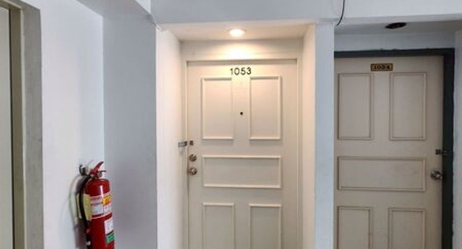 For sale 2 bedrooms condo in Thung Khru, Bangkok