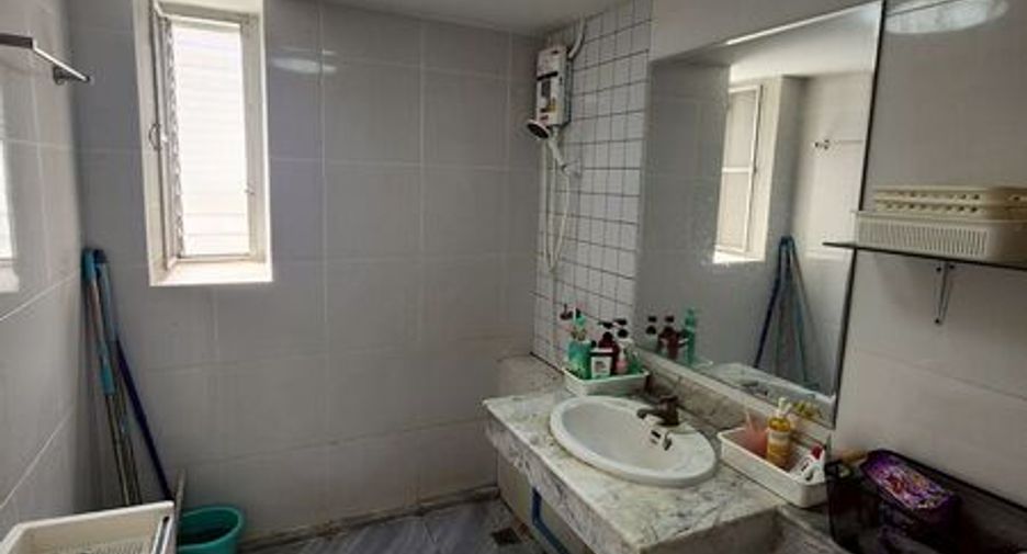 For sale 2 bedrooms condo in Thung Khru, Bangkok