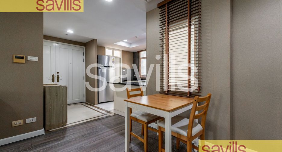 For rent 3 bedrooms condo in Sathon, Bangkok